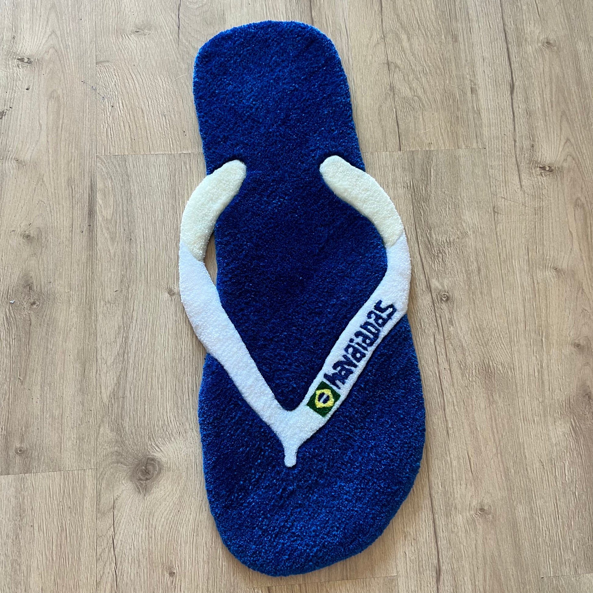 Chanclas Havaianas Brazil Blue and White Sandalia Carpet | Custom-Rugs