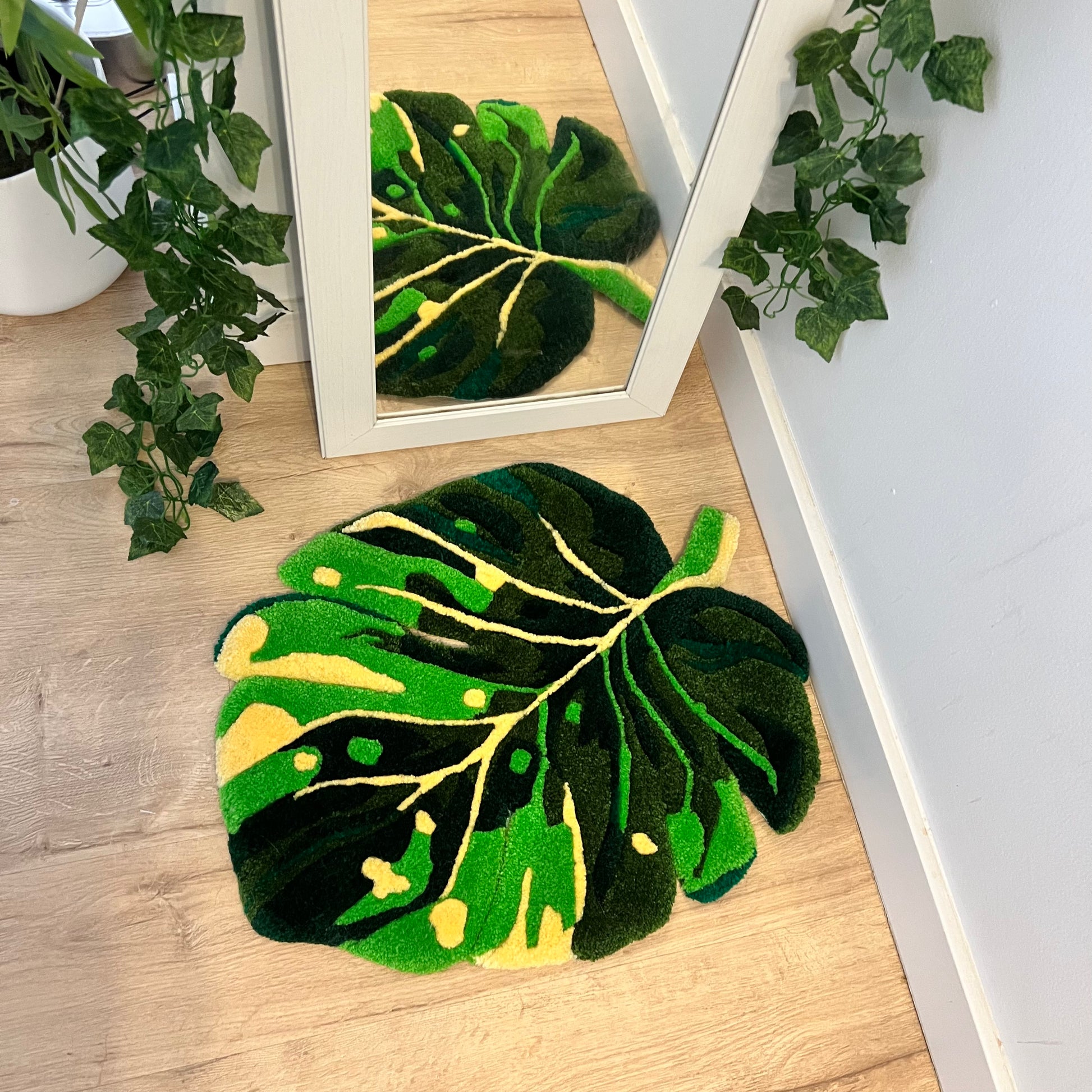 [Sold out] Leaf Rug | Hand made Tufted Rugs for your Natural Comfort Space