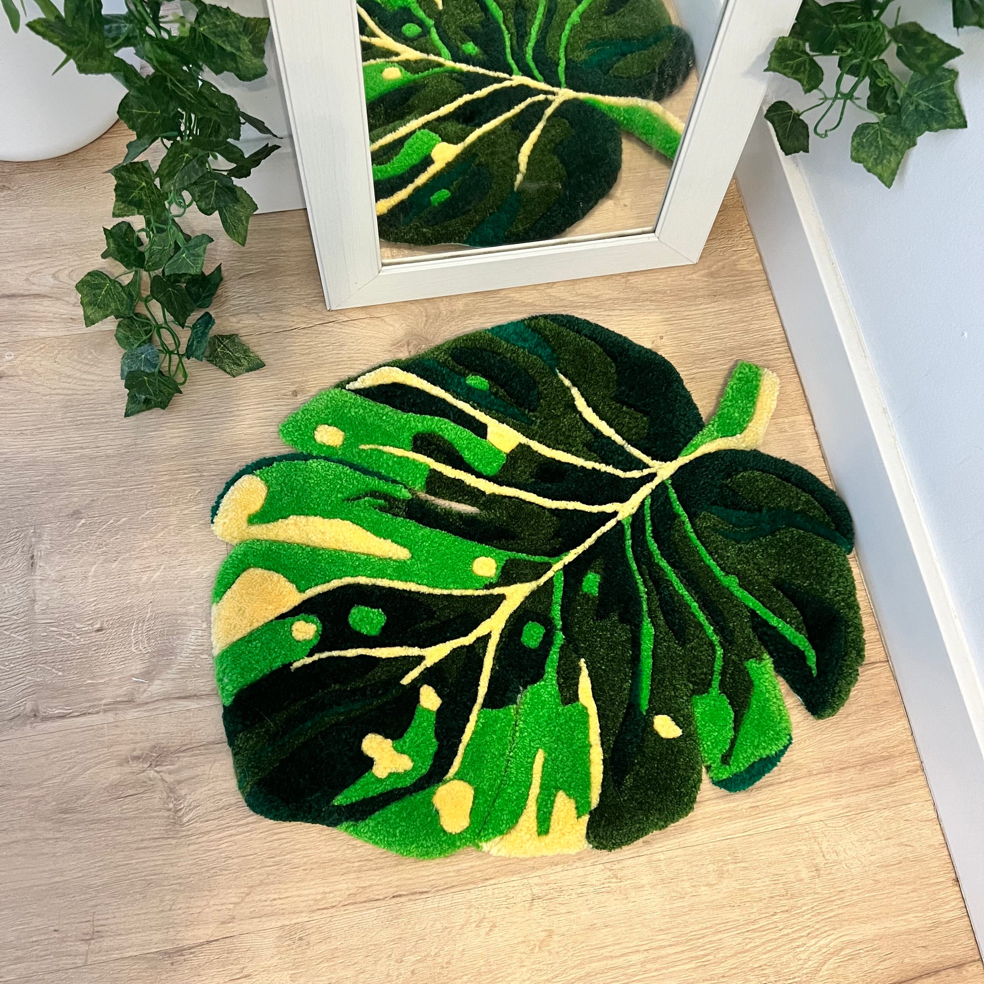 [Sold out] Leaf Rug | Hand made Tufted Rugs for your Natural Comfort Space